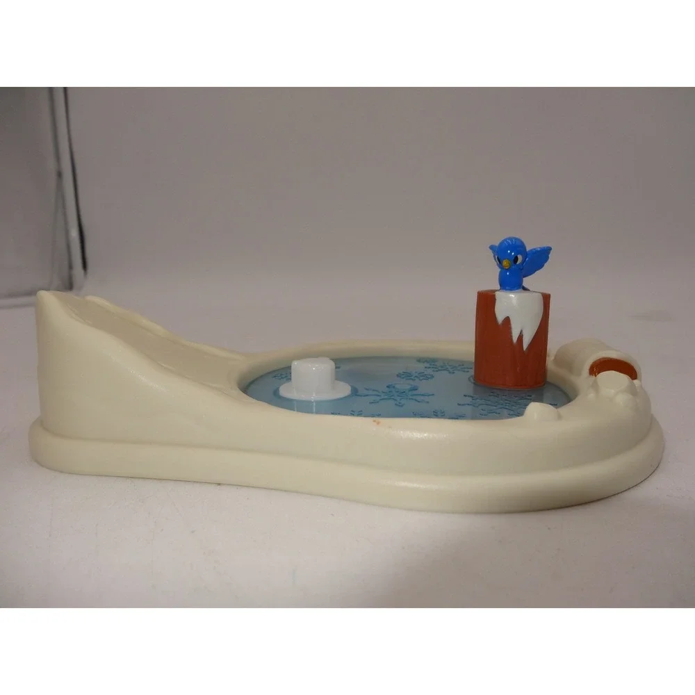 Fisher Price Little People Disney Bambi Thumper Winter Ice Skating Rink Playset‎